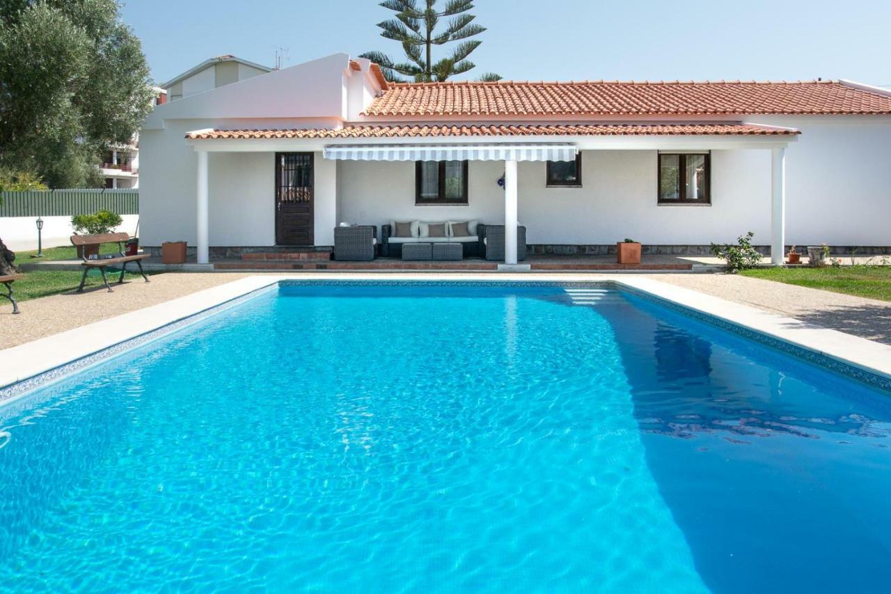 Casa da Quintinha - Villa with a pool Sesimbra Exterior foto